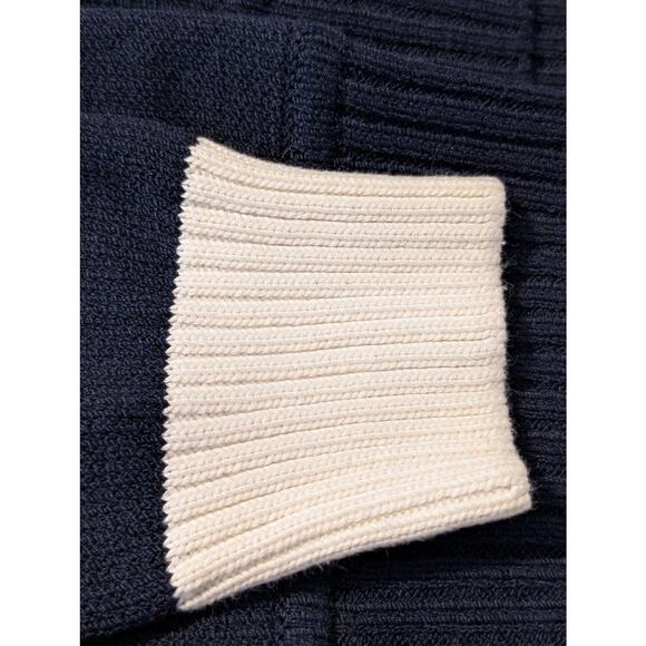 St. John Sportswear Logo By Marie Gray Navy Cream Star Logo Sleeve Sweater Sz S - Picture 9 of 15